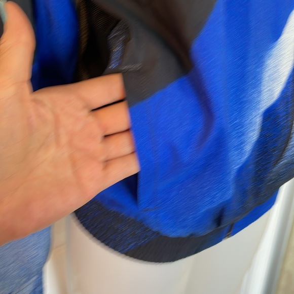 ADIDAS UNLEASH THE CONFIDENCE WOVEN JACKET TRACK TOP ROYAL BLUE & BLACK SIZE XS - Picture 8 of 16